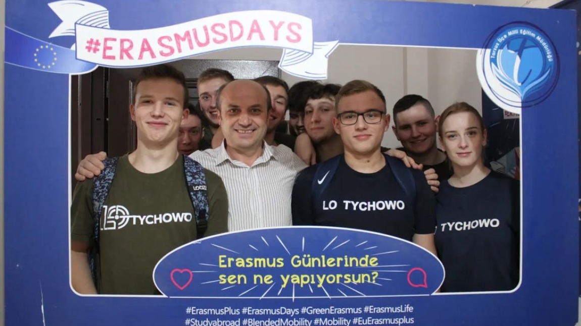 Okulumuzun Erasmus projesi kapsamında ziyaret eden polonyalı öğrencilerin Milli eğitim müdürlüğü ve Erasmus Days Ziyareti